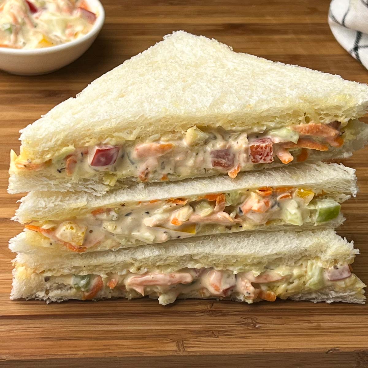 vegetable-mayonnaise-sandwich-featured